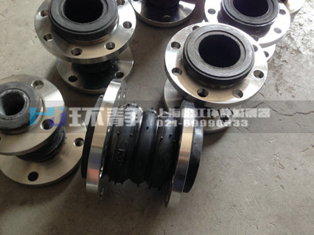 上海大口徑翻邊橡膠接頭都有那些特點(diǎn)